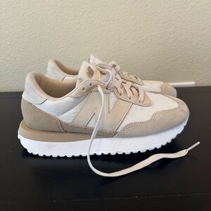Women’s New Balance 237 Sneakers